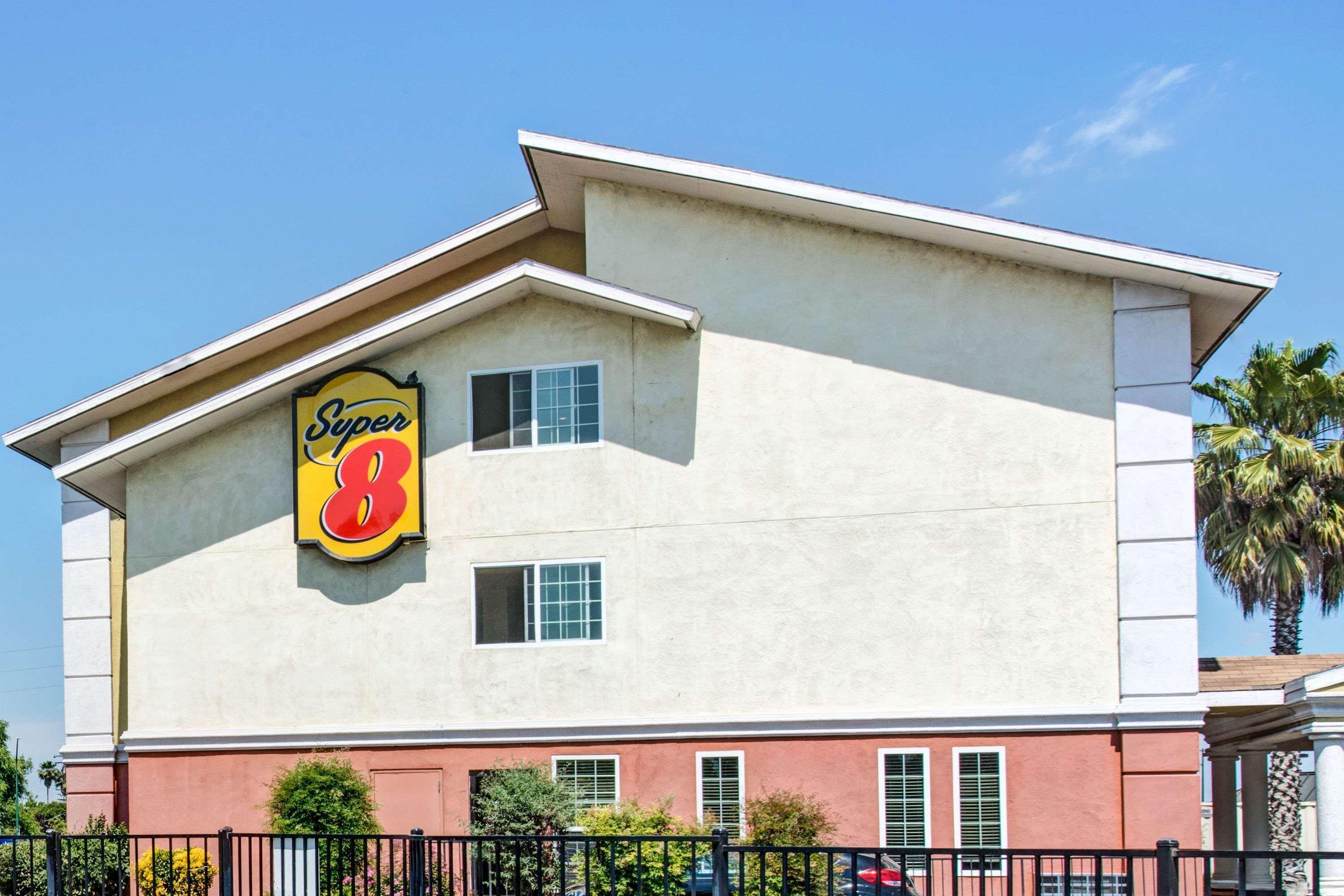 Super 8 By Wyndham Sacramento/Florin Rd Hotel Freeport Exterior foto