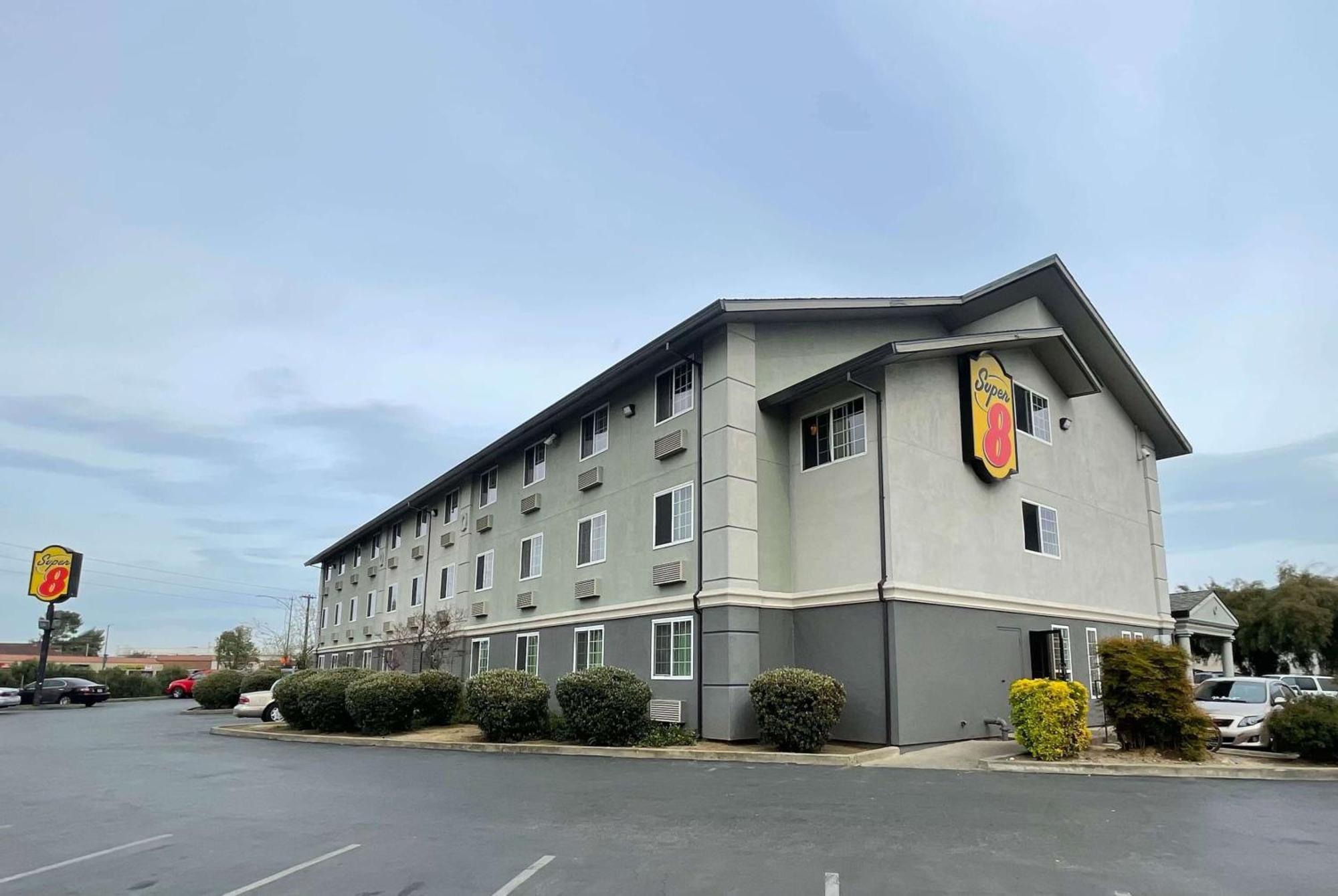 Super 8 By Wyndham Sacramento/Florin Rd Hotel Freeport Exterior foto